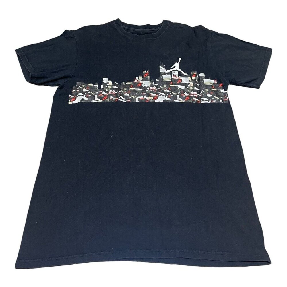 Jordan Black Sneaker Skyline Tee Size Large Black Vintage Faded Distressed Y2K